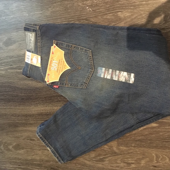 Women's 501 button-fly NWT - Picture 7 of 8